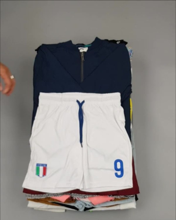 Фотография  524 - CUBUS детский микс лето (Children CUBUS mix)#15 кг, ЛОТ №2511 оптом в Махачкале и Дагестане