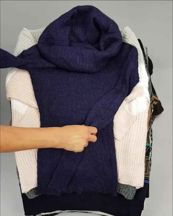 Фотография  939 - Джемпер муж+жен экстра#15 кг , Лот№2612 оптом в Махачкале и Дагестане