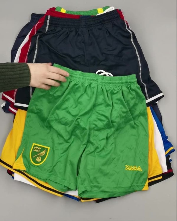 Фотография  907 - Шорты СПОРТ СТОК дети#5 кг, ЛОТ №3361 оптом в Махачкале и Дагестане