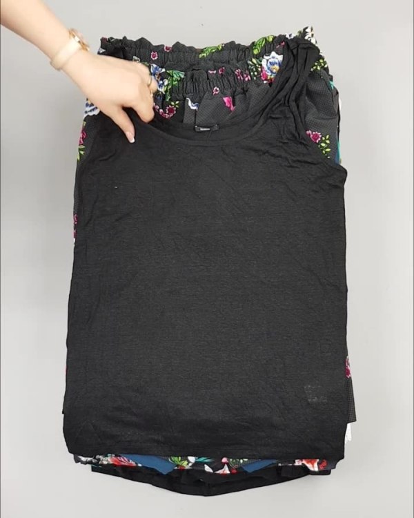 Фотография  412 - Летний микс CALZEDONIA, 50 шт, ЛОТ №4073 оптом в Махачкале и Дагестане