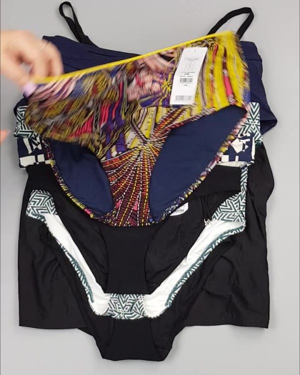 Фотография  960 - Купальники Chantelle#30 шт, ЛОТ №4410 оптом в Махачкале и Дагестане