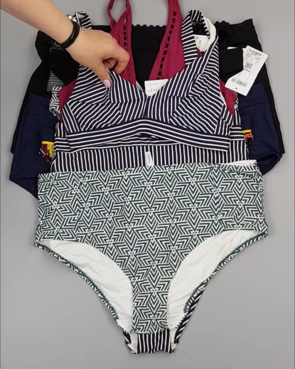 Фотография  440 - Купальники Chantelle#23 шт, ЛОТ №4412 оптом в Махачкале и Дагестане