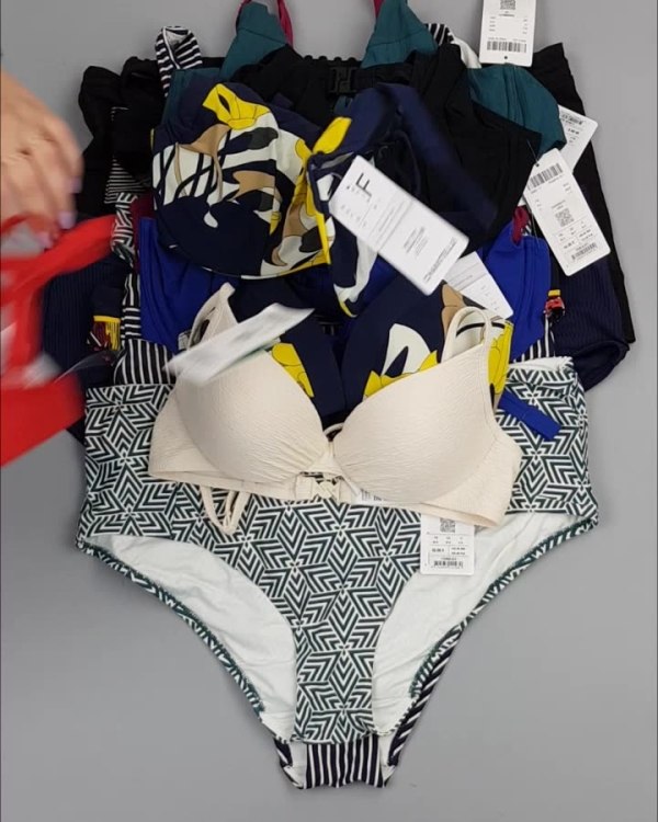 Фотография  365 - Купальники Chantelle#23 шт, ЛОТ №4412 оптом в Махачкале и Дагестане