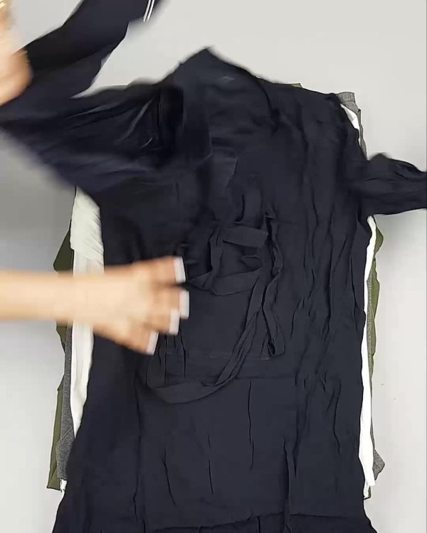 Фотография  740 - BRAND STOCK Winter#20 кг, ЛОТ №4786 оптом в Махачкале и Дагестане