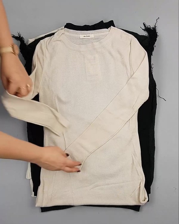 Фотография  163 - Джемпера Корея#20 шт, ЛОТ №5055 оптом в Махачкале и Дагестане