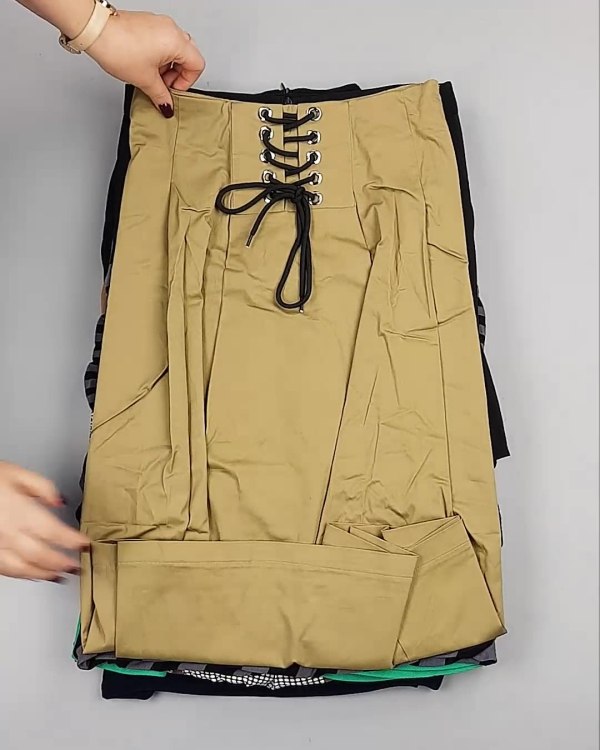 Фотография  909 - Юбки Корея#20 шт, ЛОТ №5061 оптом в Махачкале и Дагестане