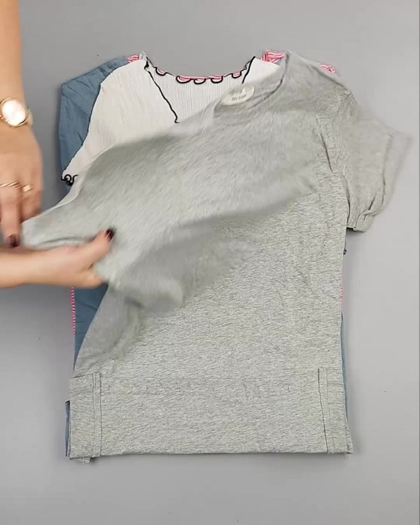 Фотография  219 - Футболки Корея#20 шт, ЛОТ №5068 оптом в Махачкале и Дагестане