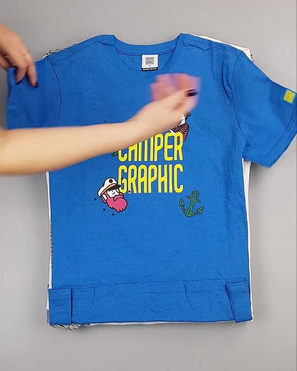 Фотография  696 - Футболки Корея#20 шт, ЛОТ №5068 оптом в Махачкале и Дагестане