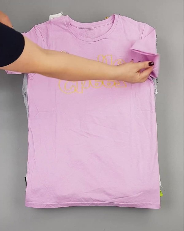 Фотография  704 - Футболки Корея#20 шт, ЛОТ №5068 оптом в Махачкале и Дагестане