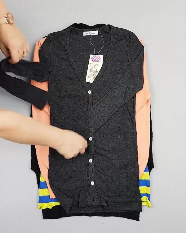 Фотография  904 - Джемпера легкие Корея#20 шт, ЛОТ №5081 оптом в Махачкале и Дагестане