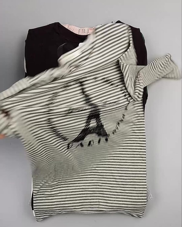 Фотография  988 - Джемпера легкие Корея#20 шт, ЛОТ №5082 оптом в Махачкале и Дагестане