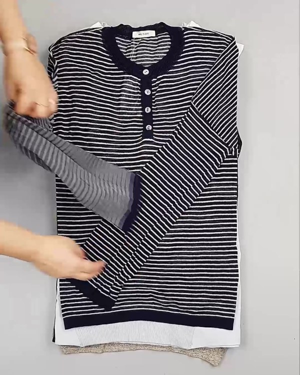 Фотография  959 - Джемпера легкие Корея#20 шт, ЛОТ №5083 оптом в Махачкале и Дагестане