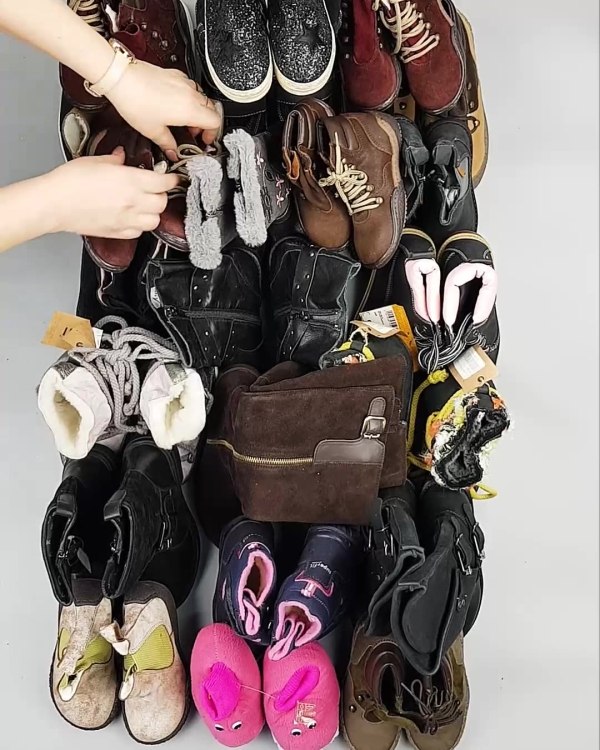 Фотография  819 - Обувь СТОК дети зима#15 кг, ЛОТ №5488 оптом в Махачкале и Дагестане