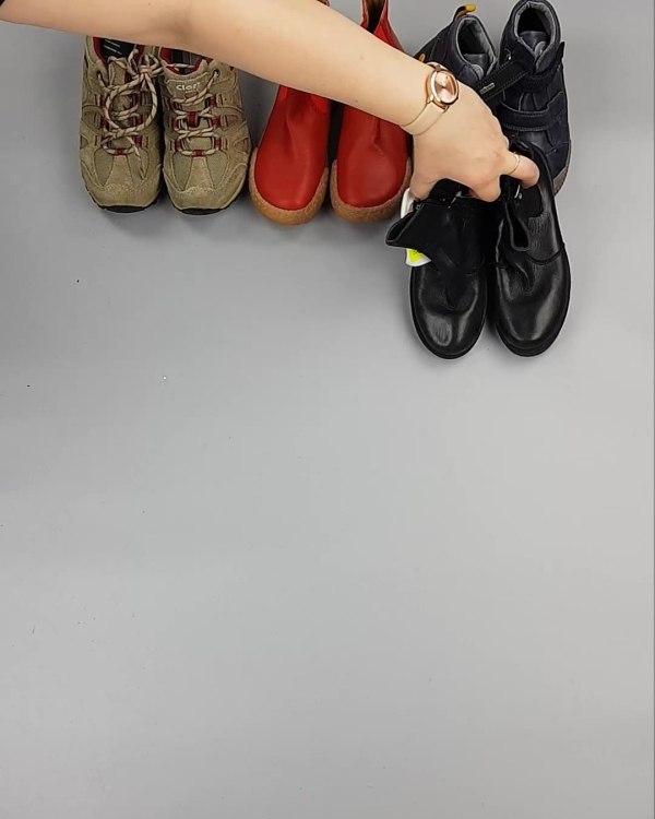 Фотография  912 - Обувь СТОК дети зима#10 кг, ЛОТ №5489 оптом в Махачкале и Дагестане