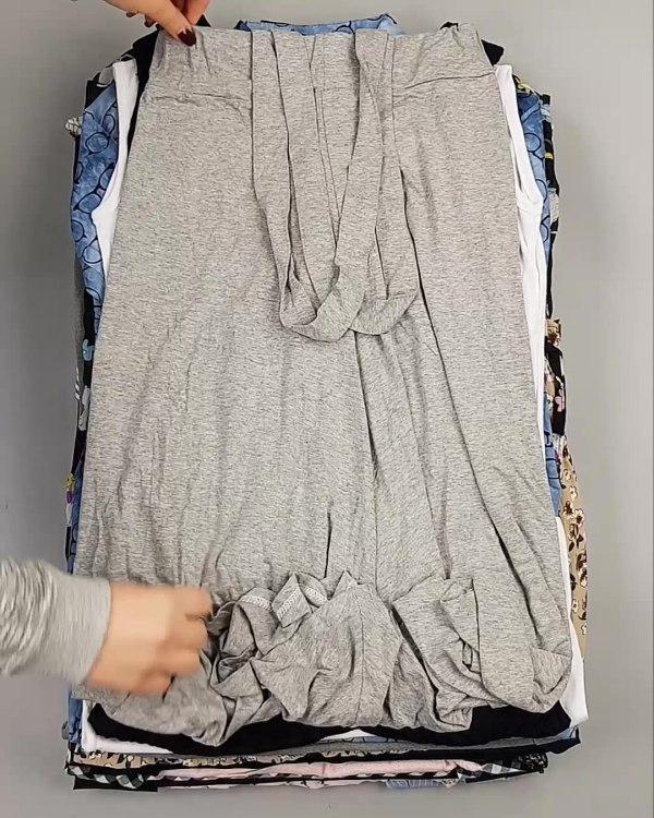 Фотография  464 - Платья Корея#20 шт, ЛОТ №5613 оптом в Махачкале и Дагестане