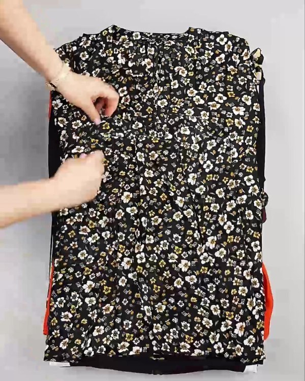 Фотография  221 - OVS Summer м/ж mix#15 кг, ЛОТ №5670 оптом в Махачкале и Дагестане