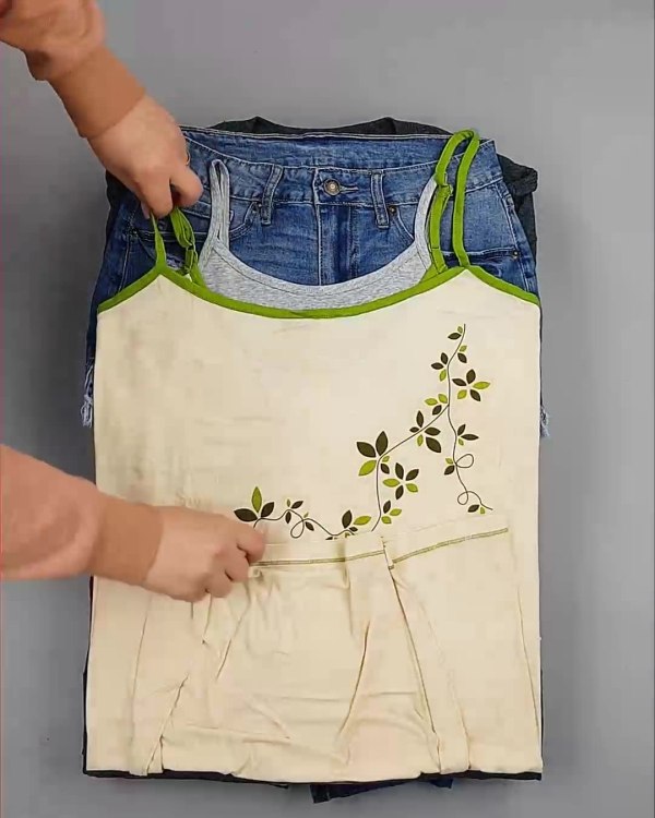 Фотография  576 - Англия СТОК лето#15 кг, ЛОТ №6004 оптом в Махачкале и Дагестане