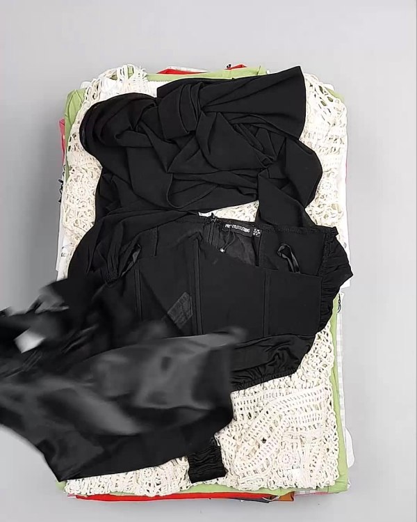 Фотография  564 - Англия СТОК лето#15 кг, ЛОТ №6006 оптом в Махачкале и Дагестане