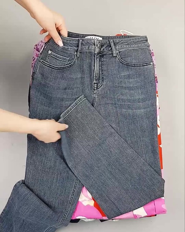 Фотография  958 - BESTSELLER WOMEN Summer mix#15 кг, ЛОТ №6020 оптом в Махачкале и Дагестане