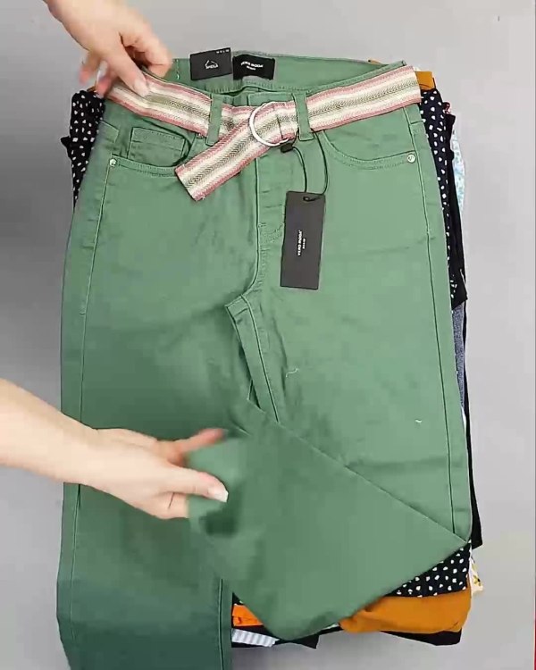 Фотография  848 - BESTSELLER WOMEN Summer mix#15 кг, ЛОТ №6021 оптом в Махачкале и Дагестане