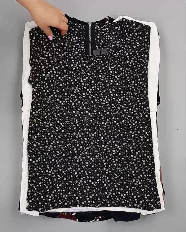 Фотография  430 - Блузки Bestseller 44#5 кг, ЛОТ №6084 оптом в Махачкале и Дагестане