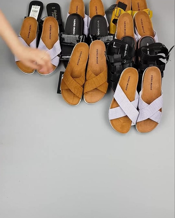 Фотография  989 - Обувь СТОК лето (сланцы) шт#21 шт, ЛОТ №6182 оптом в Махачкале и Дагестане