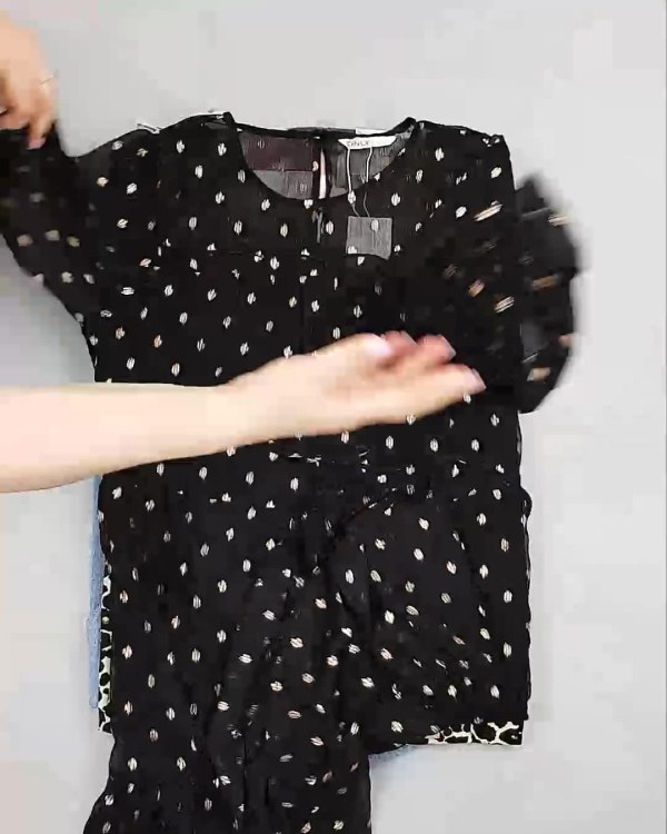 Фотография  215 - DK, Bestseller Summer mix#50 кг, ЛОТ №6186 оптом в Махачкале и Дагестане