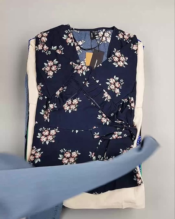 Фотография  118 - DK, Bestseller Summer mix#50 кг, ЛОТ №6186 оптом в Махачкале и Дагестане