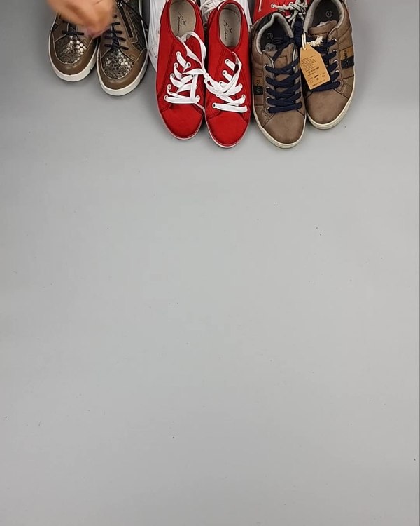 Фотография  274 - Обувь СТОК дети лето#15,7 кг, ЛОТ №6188 оптом в Махачкале и Дагестане