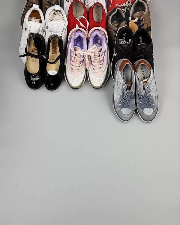 Фотография  642 - Обувь СТОК дети лето#15,7 кг, ЛОТ №6188 оптом в Махачкале и Дагестане