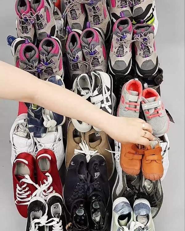 Фотография  818 - Обувь СТОК дети лето#15,7 кг, ЛОТ №6189 оптом в Махачкале и Дагестане