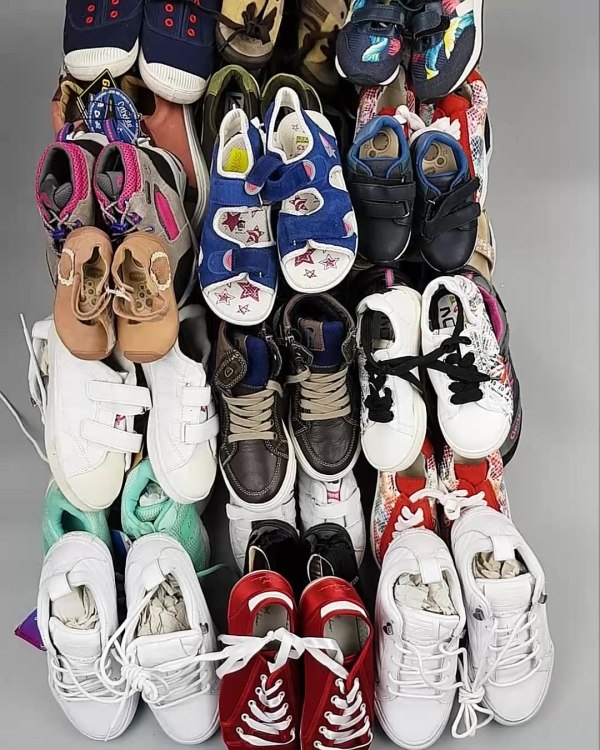 Фотография  212 - Обувь СТОК дети лето#15,4 кг, ЛОТ №6191 оптом в Махачкале и Дагестане