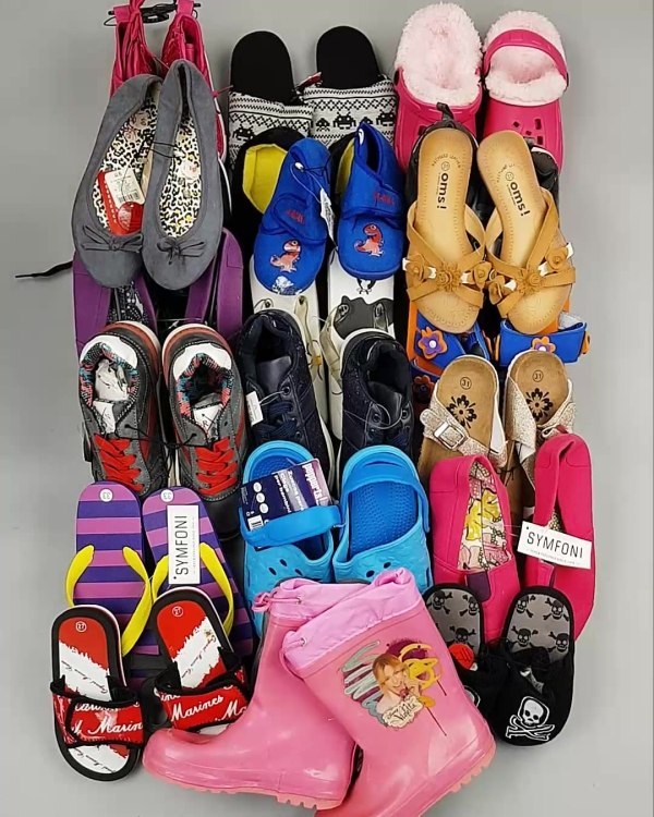 Фотография  330 - Обувь детская СТОК Summer#6,45 кг, ЛОТ №6193 оптом в Махачкале и Дагестане