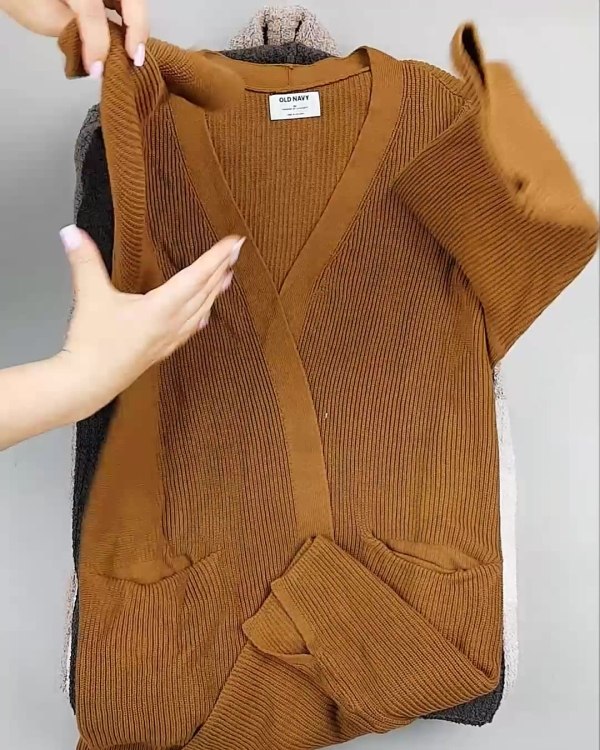 Фотография  109 - Кардиганы СТОК CAN#10 кг, ЛОТ №6474 оптом в Махачкале и Дагестане