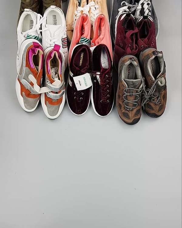 Фотография  649 - Кроссовки СТОК лето#10,9 кг, ЛОТ №6560 оптом в Махачкале и Дагестане