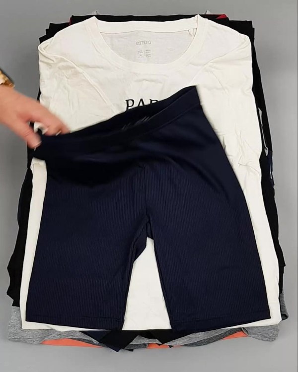 Фотография  514 - SPORT LIDL м/ж 074#7 кг, ЛОТ №6665 оптом в Махачкале и Дагестане