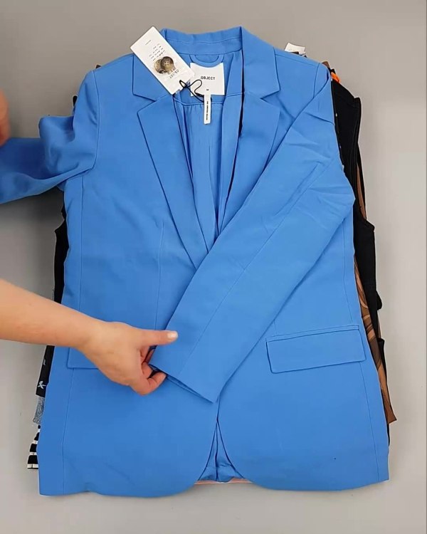 Фотография  661 - ДАНИЯ Summer mix 24#15 кг, ЛОТ №6730 оптом в Махачкале и Дагестане