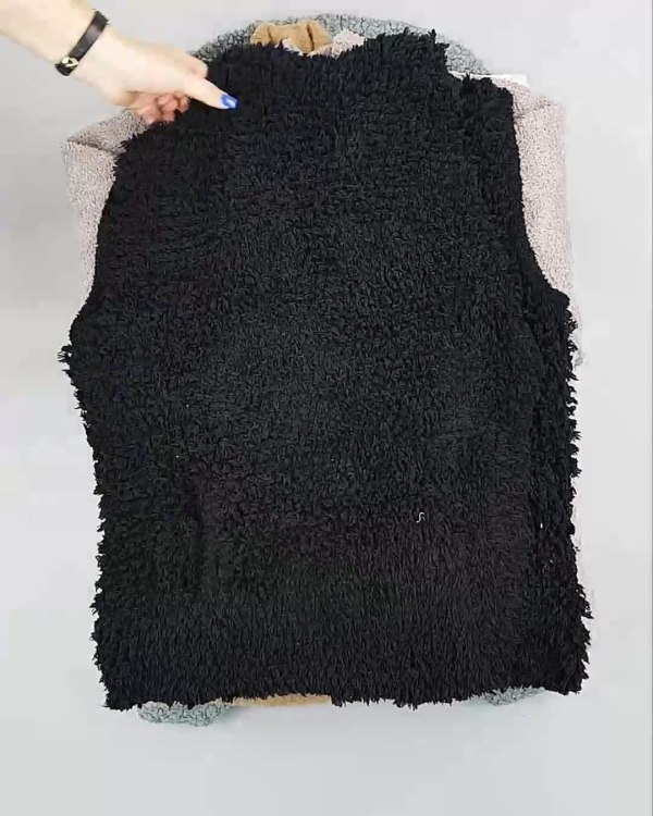 Фотография  115 - Кардиганы СТОК CAN#10 кг, ЛОТ №6887 оптом в Махачкале и Дагестане