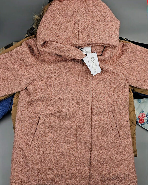 Фотография  124 - Верхняя одежда VILA#10,2 кг, ЛОТ №6826 оптом в Махачкале и Дагестане