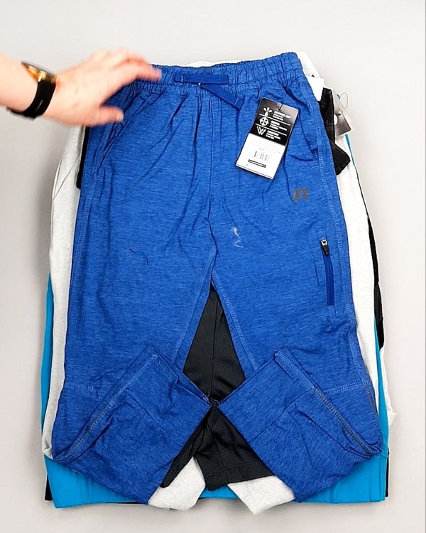 Фотография  848 - Спортивные костюмы дети CAN#6 кг оптом в Махачкале и Дагестане