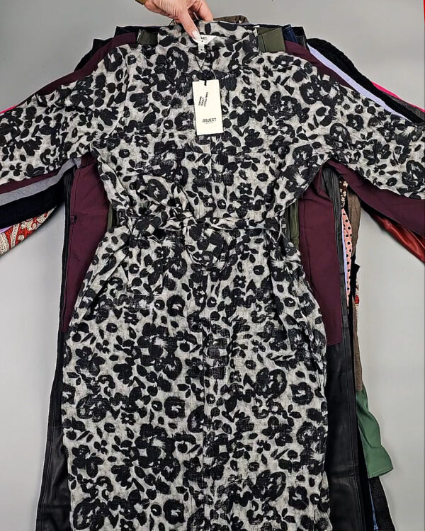 Фотография  638 - ДАНИЯ Winter mix 24#15 кг, ЛОТ СТ-10086 оптом в Махачкале и Дагестане