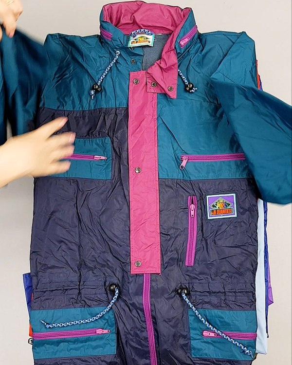 Фотография  253 - Дождевики#25 кг оптом в Махачкале и Дагестане