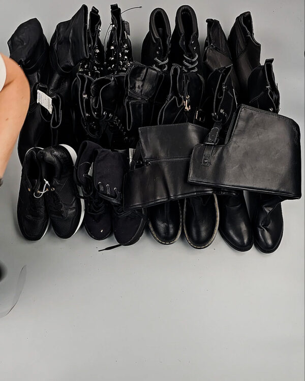 Фотография  858 - Обувь СТОК Demi шт#20 шт, ЛОТ №5485 оптом в Махачкале и Дагестане