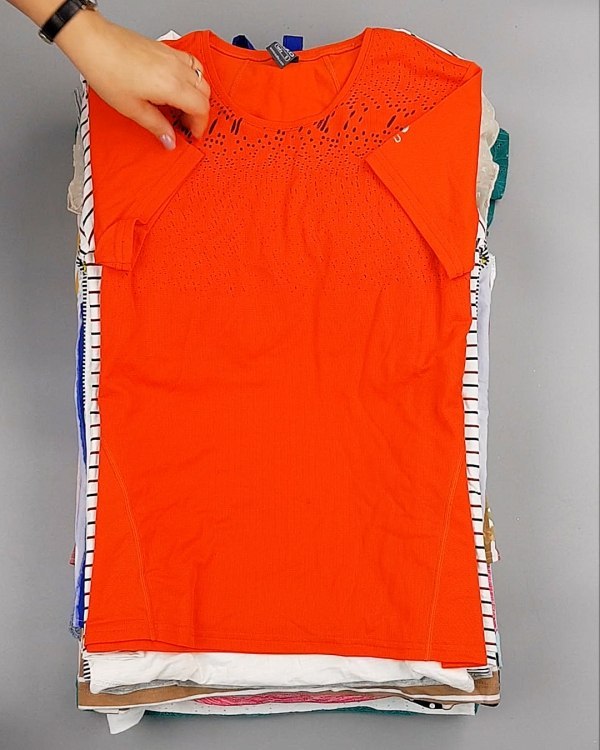 Фотография  342 - Cream Футболки поло женские#25 кг оптом в Махачкале и Дагестане