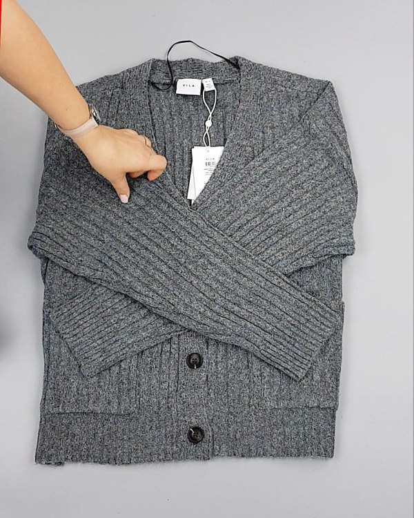 Фотография  739 - Кардиганы VILA W 104#7 кг, ЛОТ №7155 оптом в Махачкале и Дагестане
