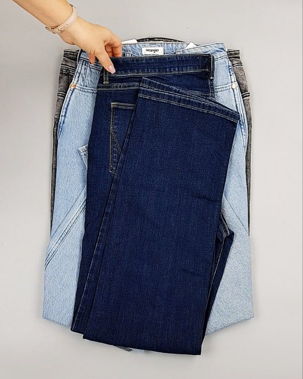 Фотография  847 - Джинсы WRANGLER м/ж#8,1 кг, ЛОТ №7011 оптом в Махачкале и Дагестане