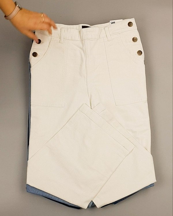 Фотография  621 - Джинсы LEE м/ж#7,5 кг, ЛОТ №7031 оптом в Махачкале и Дагестане