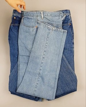 Фотография  382 - Джинсы LEVIS муж #7,7 кг, ЛОТ №7017 оптом в Махачкале и Дагестане