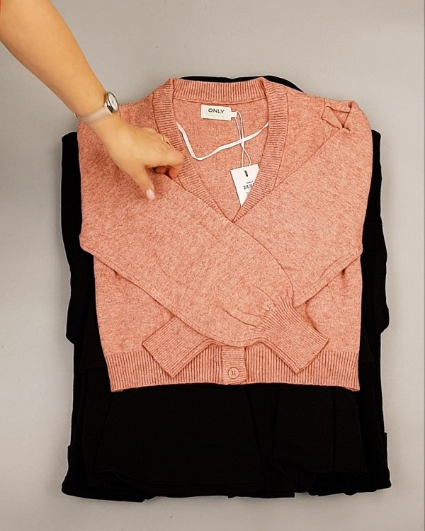 Фотография  534 - ONLY Winter mix 104#15 кг, ЛОТ №7182 оптом в Махачкале и Дагестане