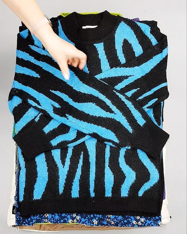 Фотография  731 - B.YOUNG Winter mix 104#15 кг, ЛОТ №7171 оптом в Махачкале и Дагестане